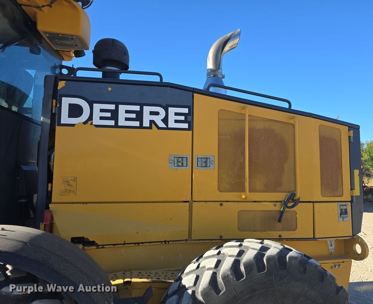 image for item OH9781 2013 John Deere 772GP motor grader