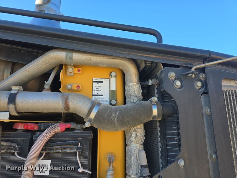 image for item OH9781 2013 John Deere 772GP motor grader