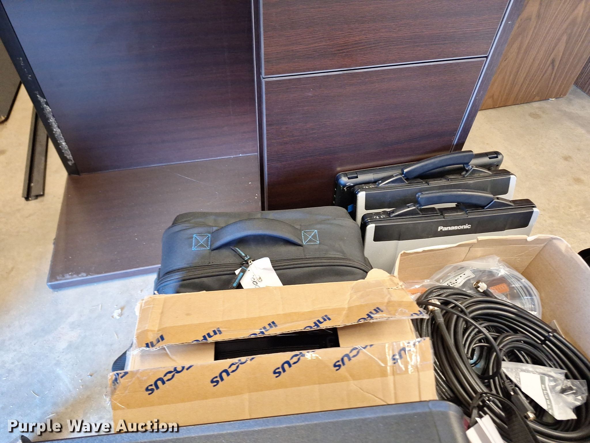 Office supplies in Norman, OK Item EQ2303 for sale Purple Wave