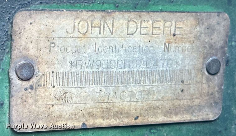 image for item DD3217 1999 John Deere 9300 4WD tractor