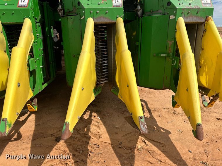 image for item DD3235 2006 John Deere 9996 cotton picker