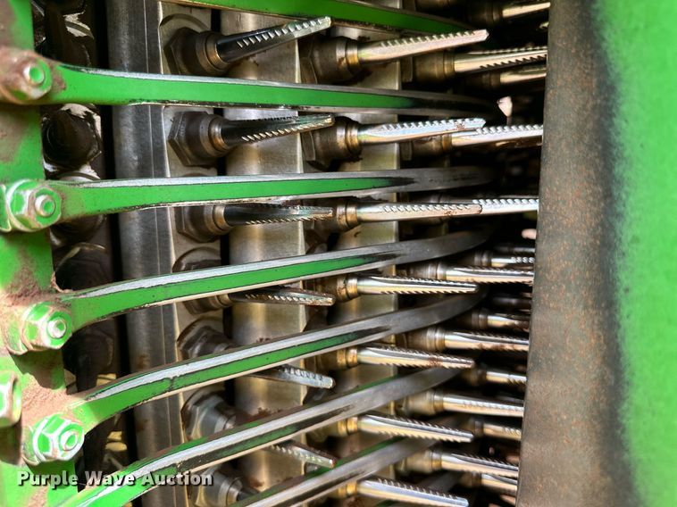 image for item DD3235 2006 John Deere 9996 cotton picker