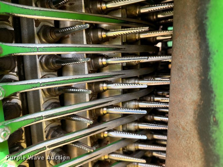 image for item DD3235 2006 John Deere 9996 cotton picker