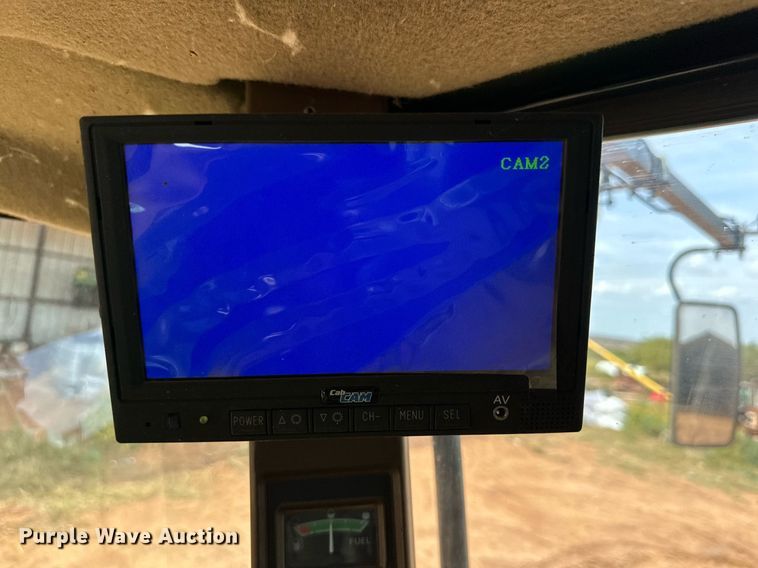 image for item DD3235 2006 John Deere 9996 cotton picker