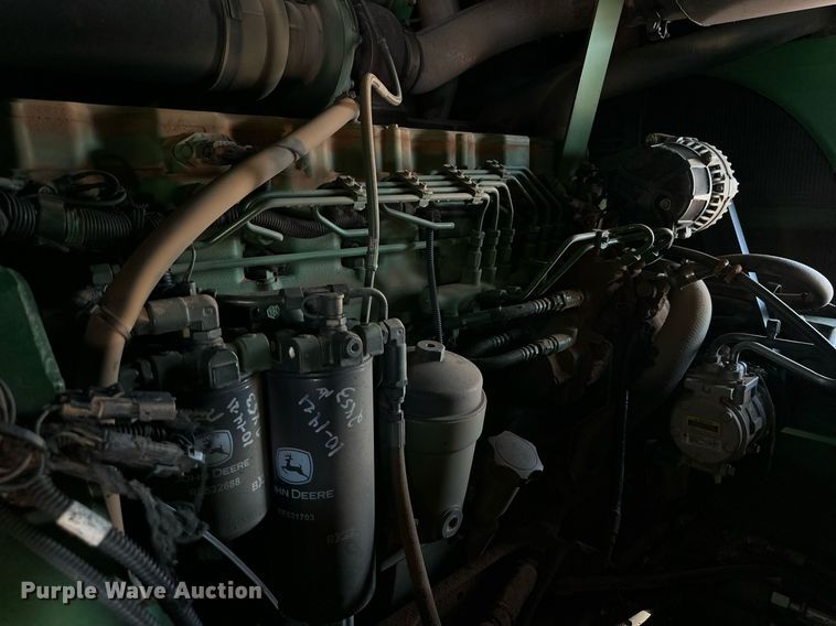 image for item DD3235 2006 John Deere 9996 cotton picker