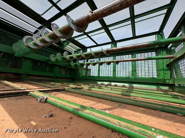 image for item DD3235 2006 John Deere 9996 cotton picker