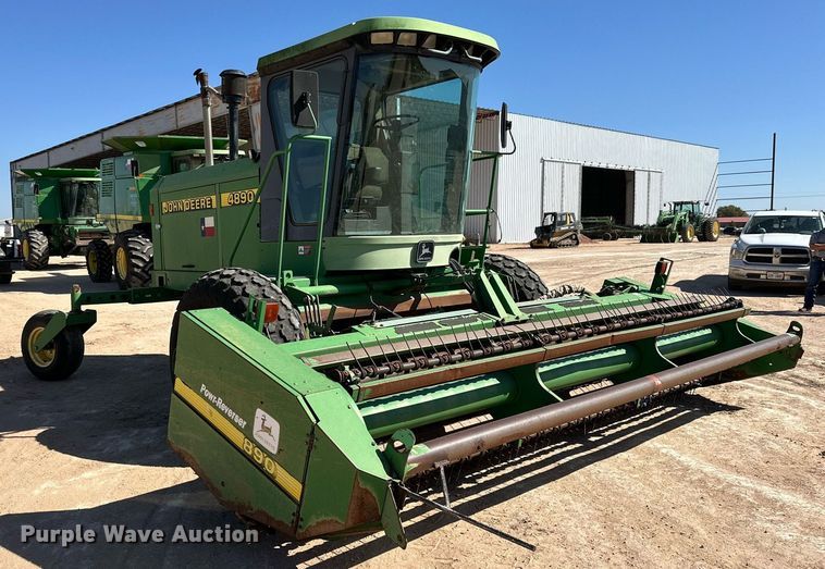 image for item DD3269 1997 John Deere 4890 swather / windrower