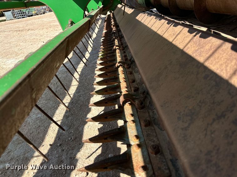 image for item DD3269 1997 John Deere 4890 swather / windrower