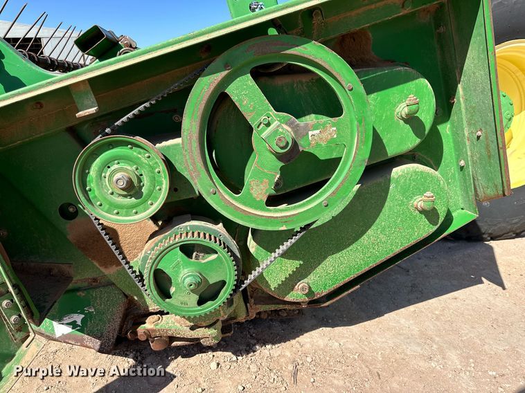 image for item DD3269 1997 John Deere 4890 swather / windrower