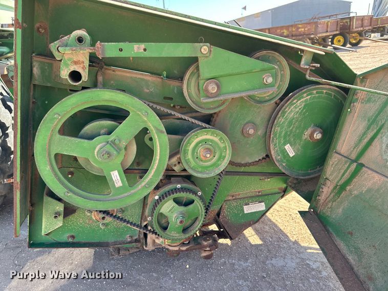 image for item DD3269 1997 John Deere 4890 swather / windrower