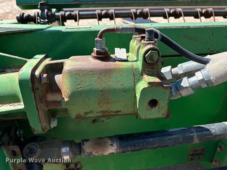 image for item DD3269 1997 John Deere 4890 swather / windrower