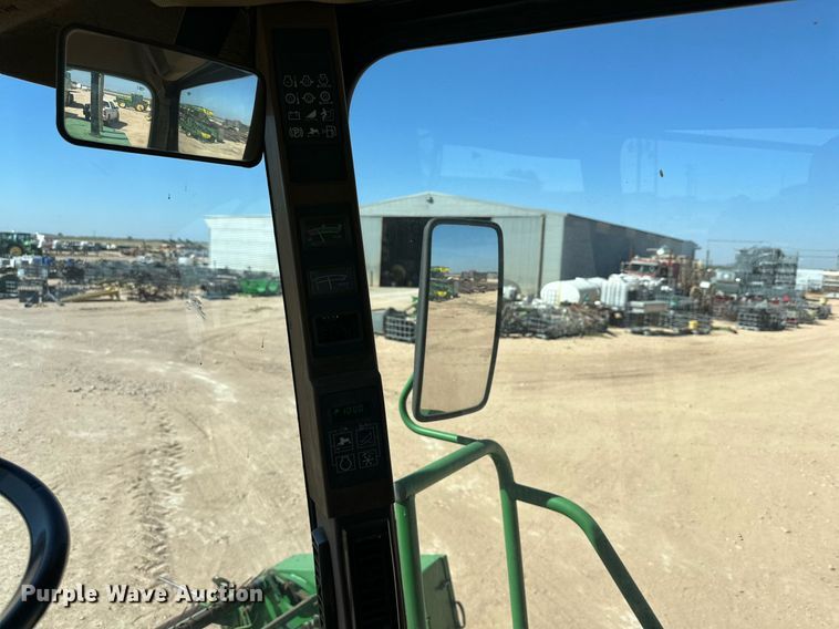 image for item DD3269 1997 John Deere 4890 swather / windrower