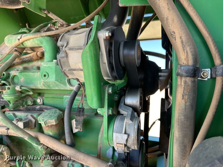 image for item DD3269 1997 John Deere 4890 swather / windrower