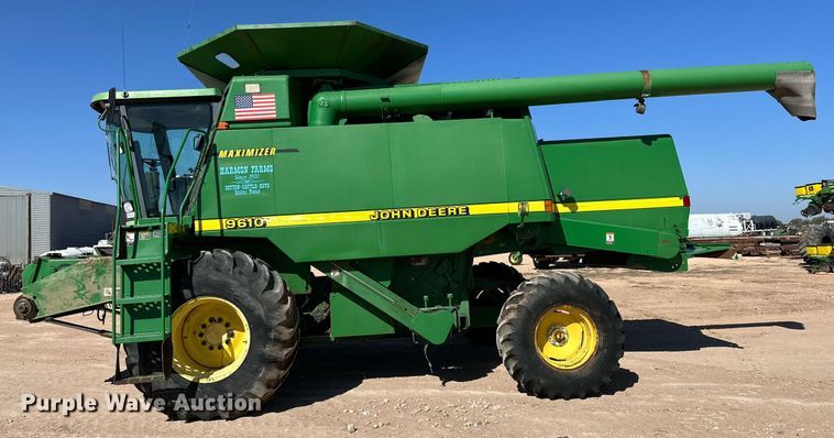 image for item DD3270 1998 John Deere 9610 combine