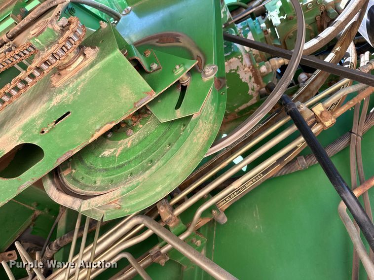 image for item DD3270 1998 John Deere 9610 combine