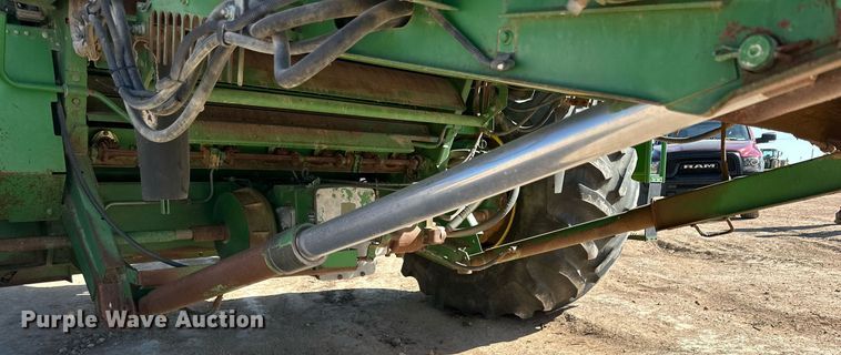 image for item DD3271 1998 John Deere 9610 combine