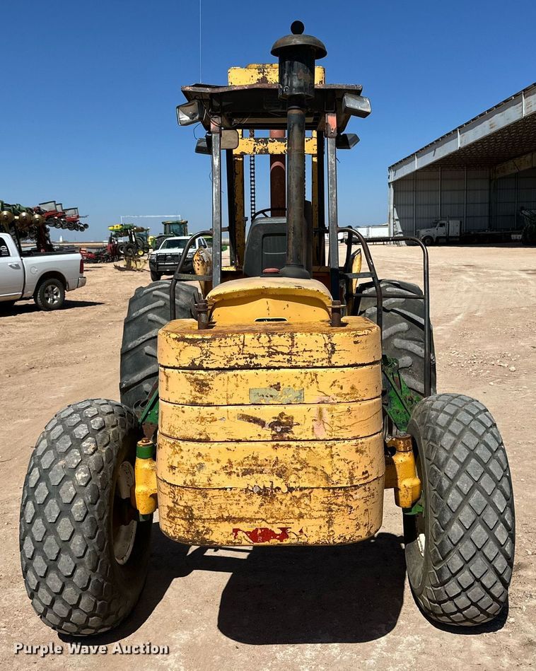 image for item DD3273 1978 John Deere 480-B forklift