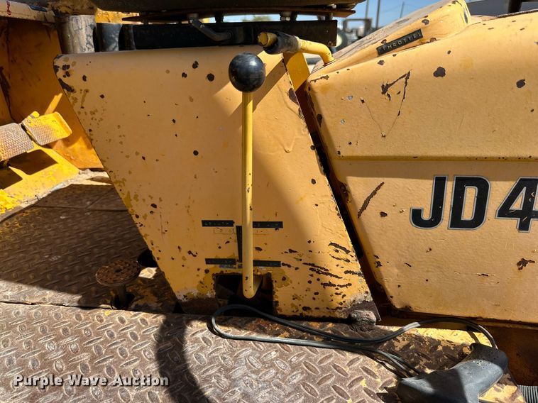 image for item DD3273 1978 John Deere 480-B forklift