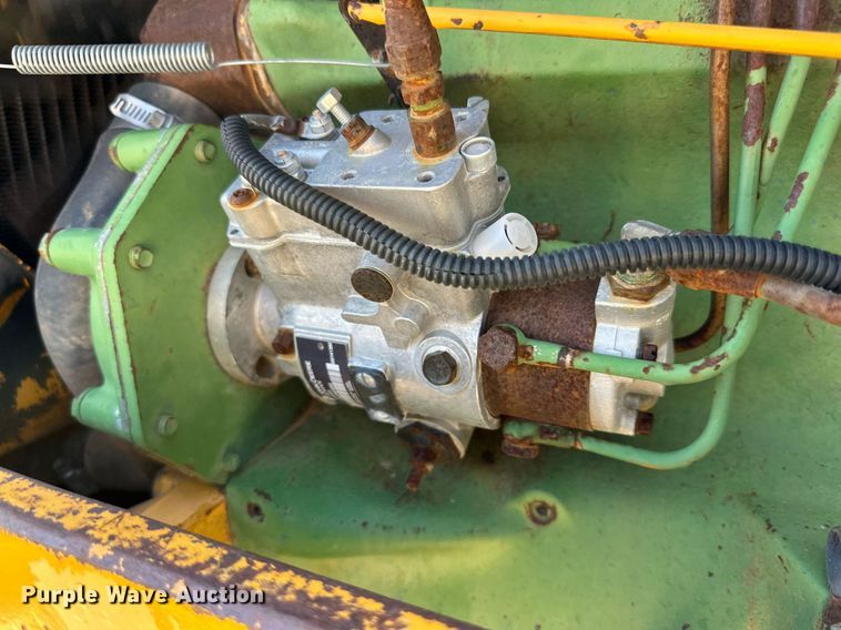 image for item DD3273 1978 John Deere 480-B forklift