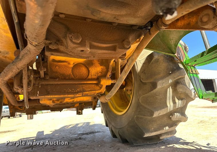 image for item DD3273 1978 John Deere 480-B forklift