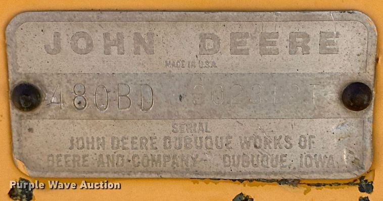 image for item DD3273 1978 John Deere 480-B forklift