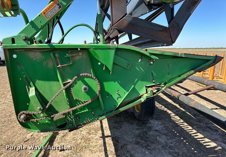 image for item DD3275 1996 John Deere 930 rigid head