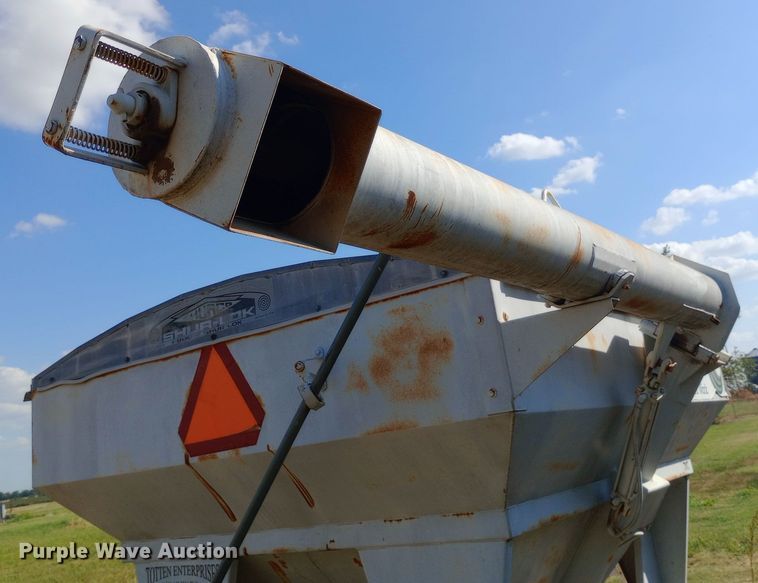 image for item DH1382 Channel GW-150 seed tender