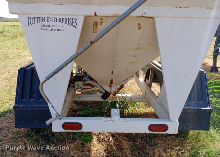 image for item DH1382 Channel GW-150 seed tender