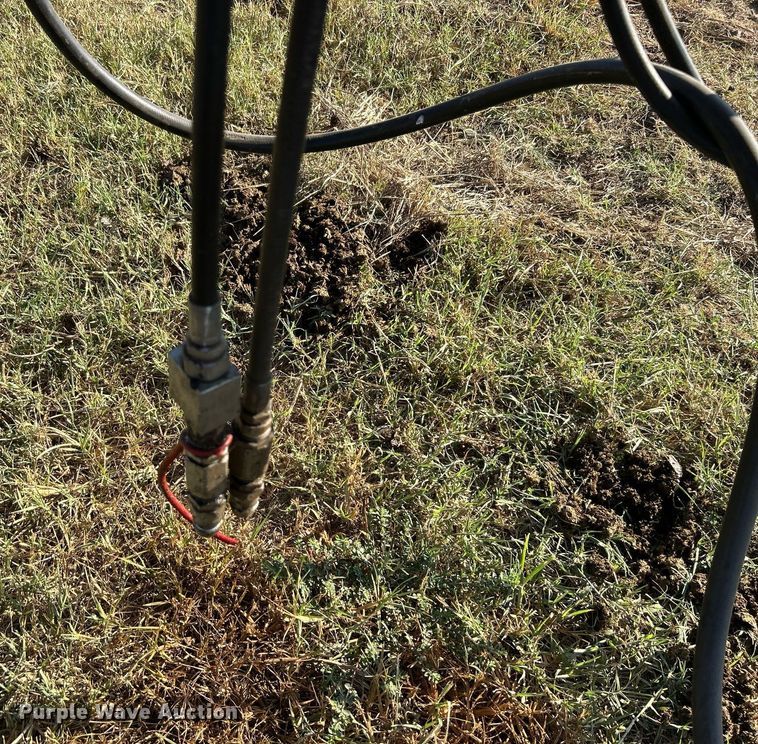 image for item DO7484 2021 Enorossi Maximus 14HSI hay rake