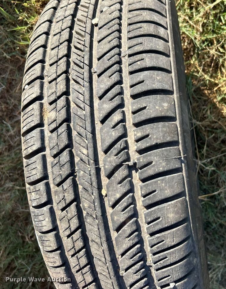 image for item DO7484 2021 Enorossi Maximus 14HSI hay rake