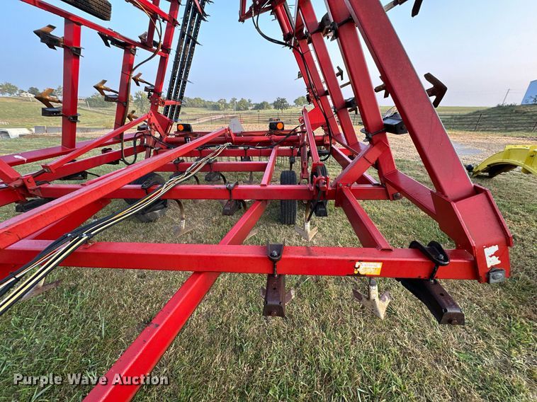 image for item DR2591 Case  4800 field cultivator