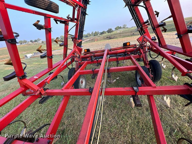 image for item DR2591 Case  4800 field cultivator