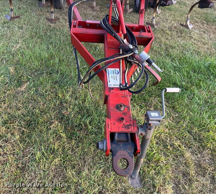 image for item DR2591 Case  4800 field cultivator