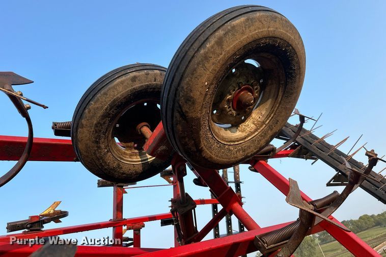 image for item DR2591 Case  4800 field cultivator