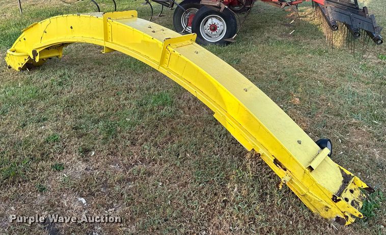 image for item DR2592 John Deere  6810 high arch spout 