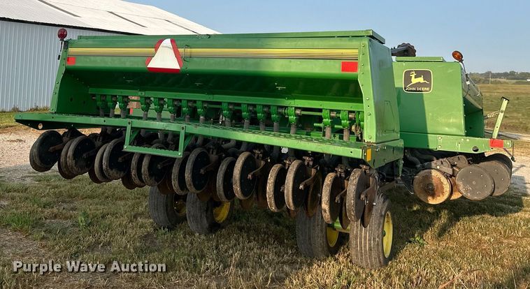 image for item DR2596 John Deere  455 grain drill
