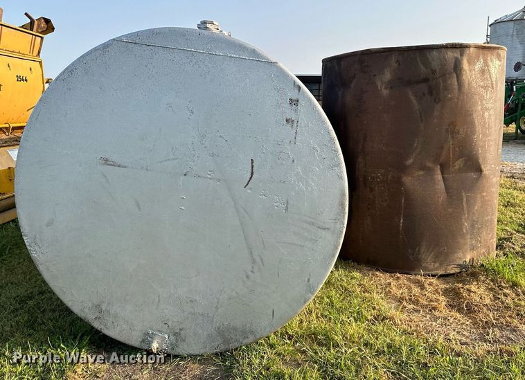 image for item DR2597 (2) fuel tanks 