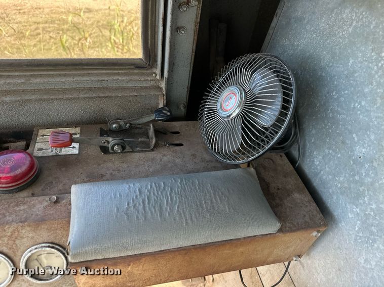 image for item DR2713 Gleaner  Model E combine