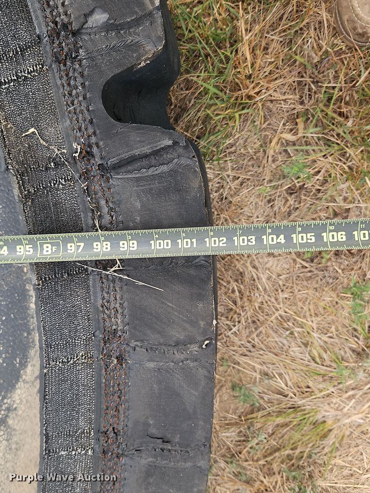 image for item DR8785 (7) water/feed troughs