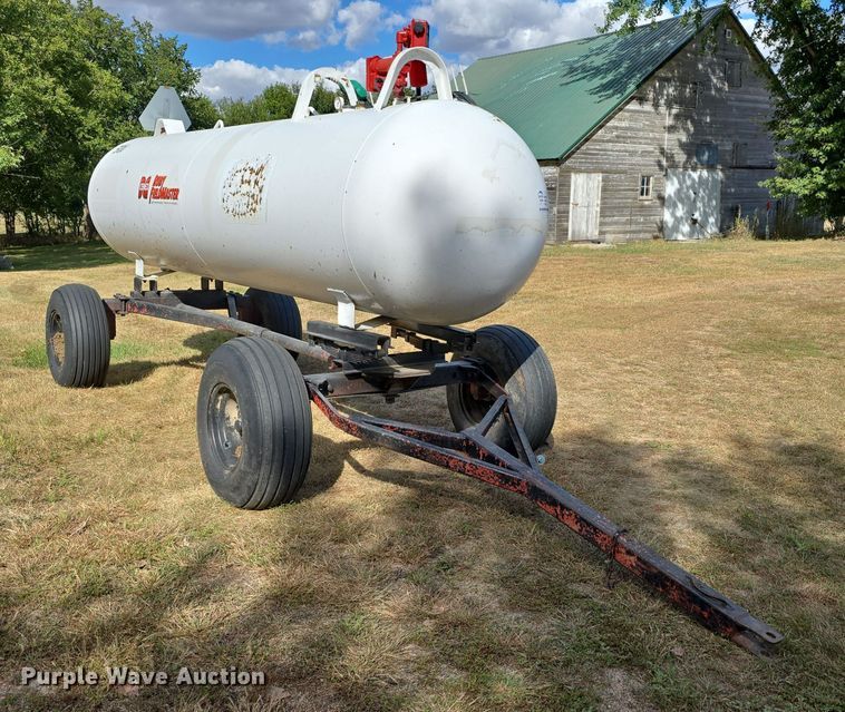 image for item DS4875 Fuel trailer