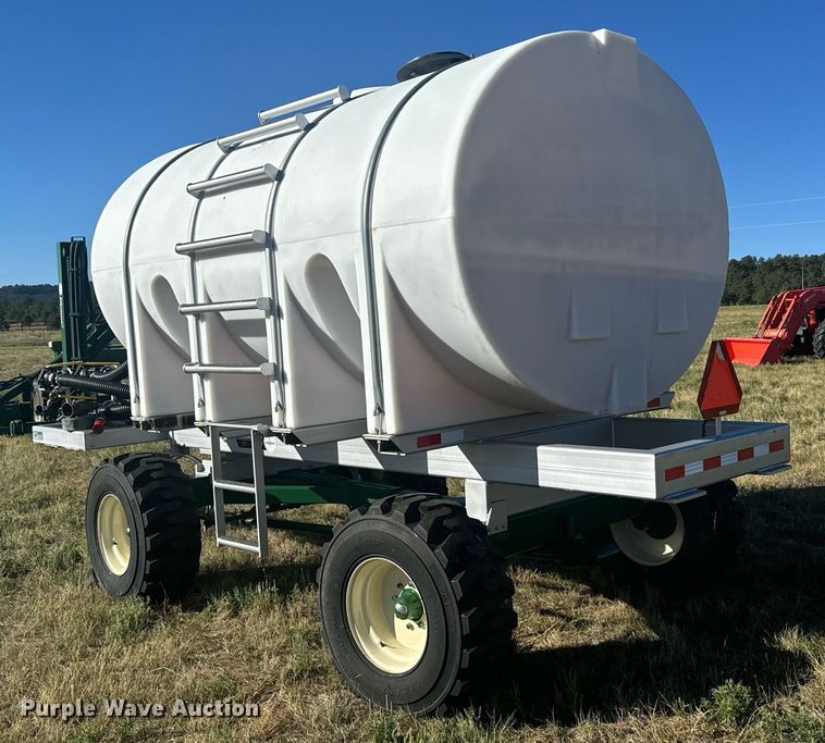 image for item DV2813 Aeromaster WT-3000 nurse tank trailer