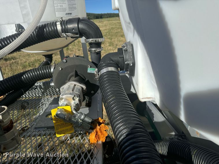 image for item DV2813 Aeromaster WT-3000 nurse tank trailer