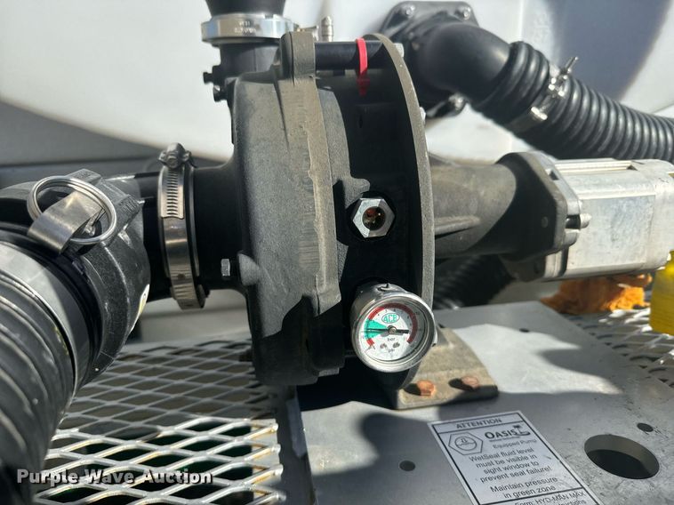 image for item DV2813 Aeromaster WT-3000 nurse tank trailer