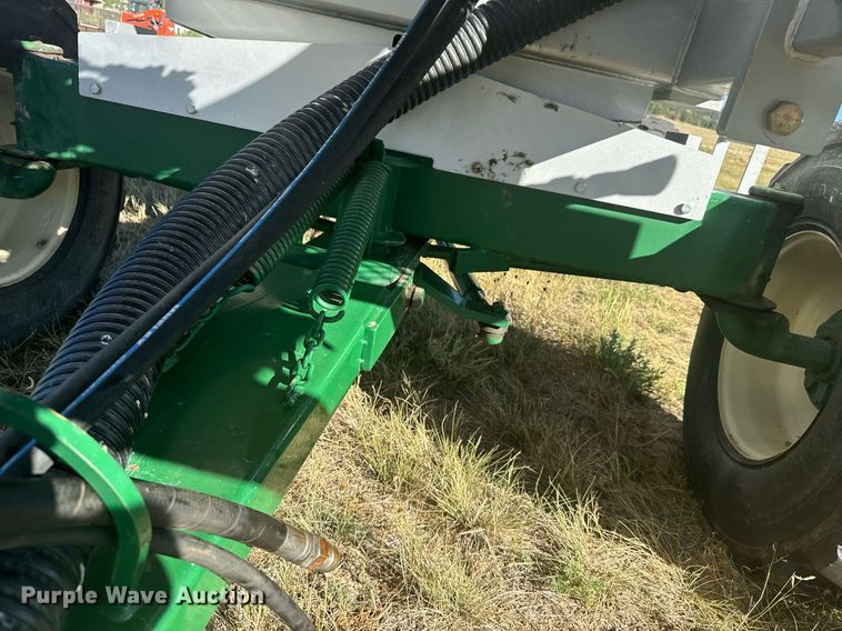 image for item DV2813 Aeromaster WT-3000 nurse tank trailer