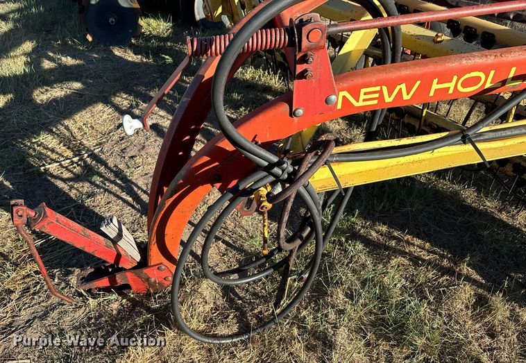 image for item DV2828 Hew Holland 258 hay rake