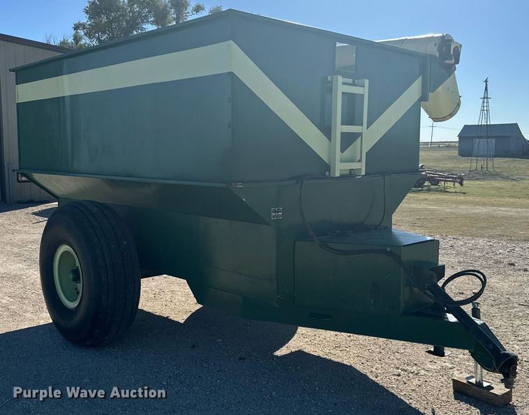 image for item DV2835 Harris & Thrush BIG 12 12-K grain cart