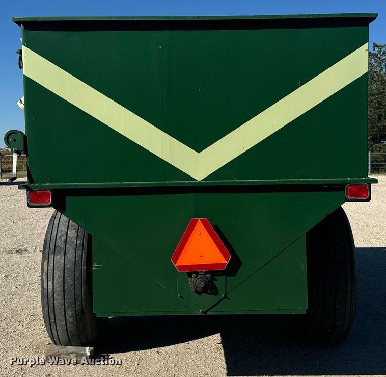image for item DV2835 Harris & Thrush BIG 12 12-K grain cart