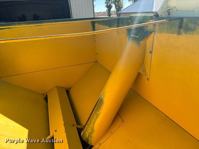 image for item DV2835 Harris & Thrush BIG 12 12-K grain cart