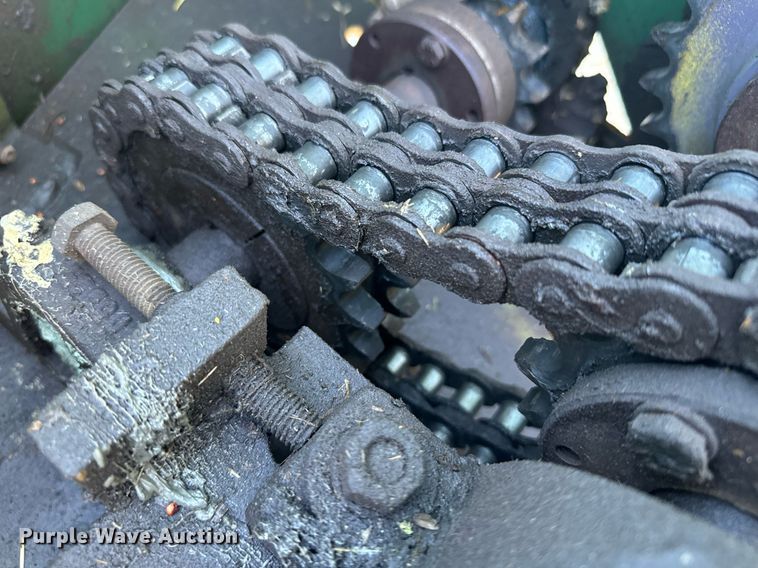 image for item DV2835 Harris & Thrush BIG 12 12-K grain cart