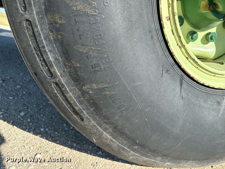 image for item DV2835 Harris & Thrush BIG 12 12-K grain cart